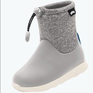 Native toddler boots